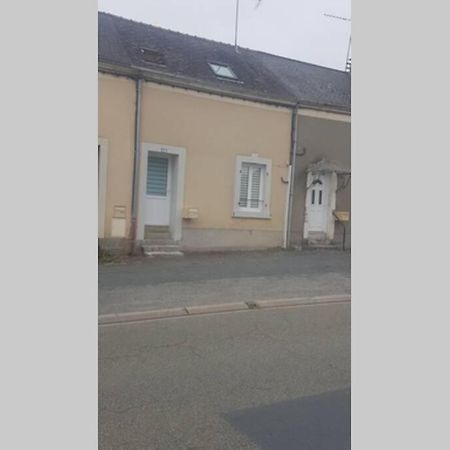 Apartamento Maison de bourg avec extérieur. Grez-en-Bouere Exterior foto